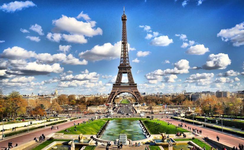 7 Reasons Why You Should Go To Paris